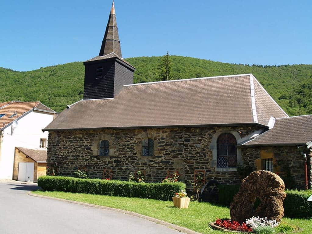 eglise st pierre anchamps