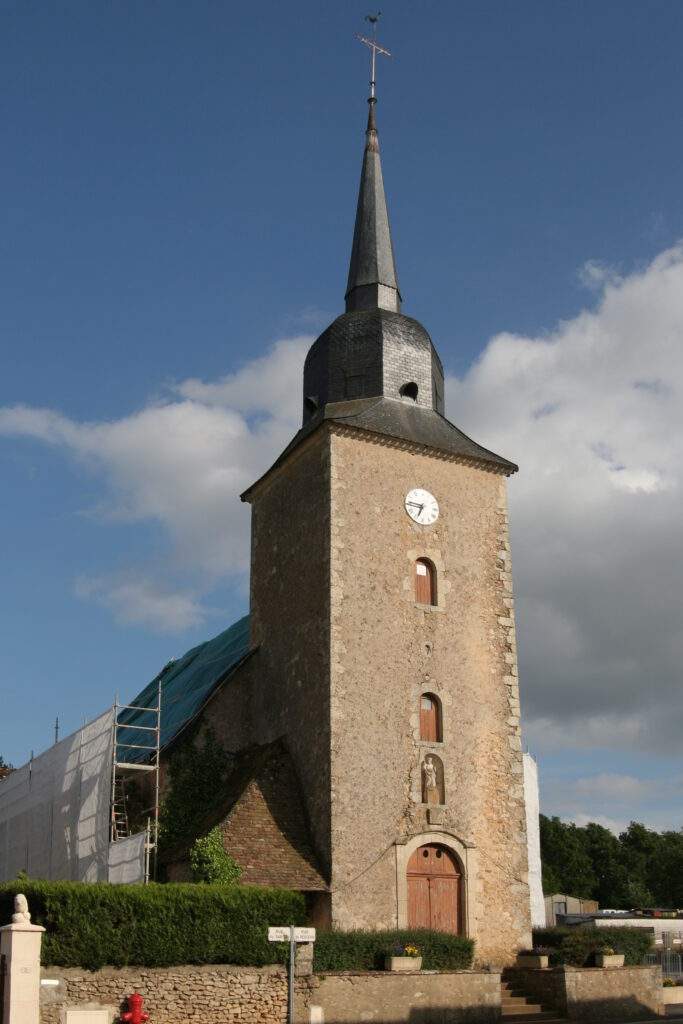 eglise st pierre nuille le jalais