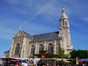 eglise tharon plage saint michel chef chef