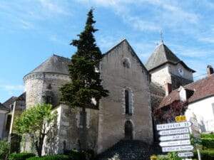 eglise thenon dordogne