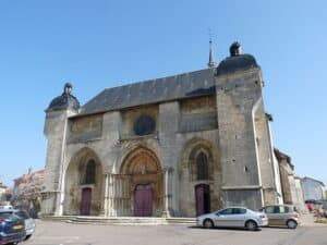 Église Wassy (Haute-Marne)