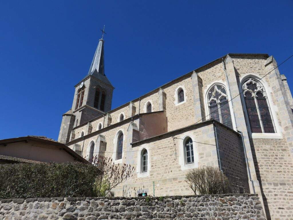 sauvessanges eglise saint priest puy de dome