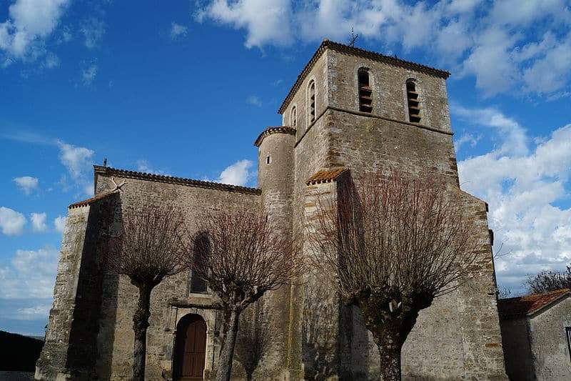 simon la vineuse eglise st pierre sainte hermine